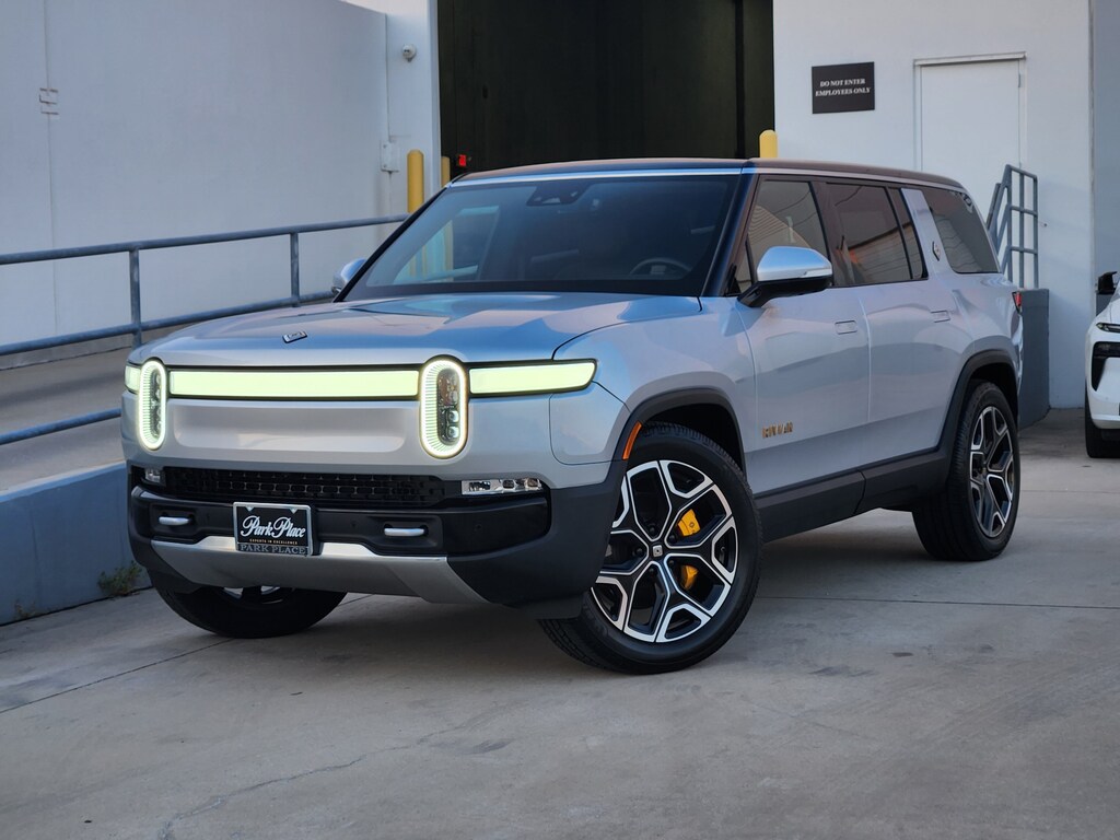 Used 2023 Rivian R1S Launch Edition Launch Edition Quad-Motor Large Pack *Ltd Avail*