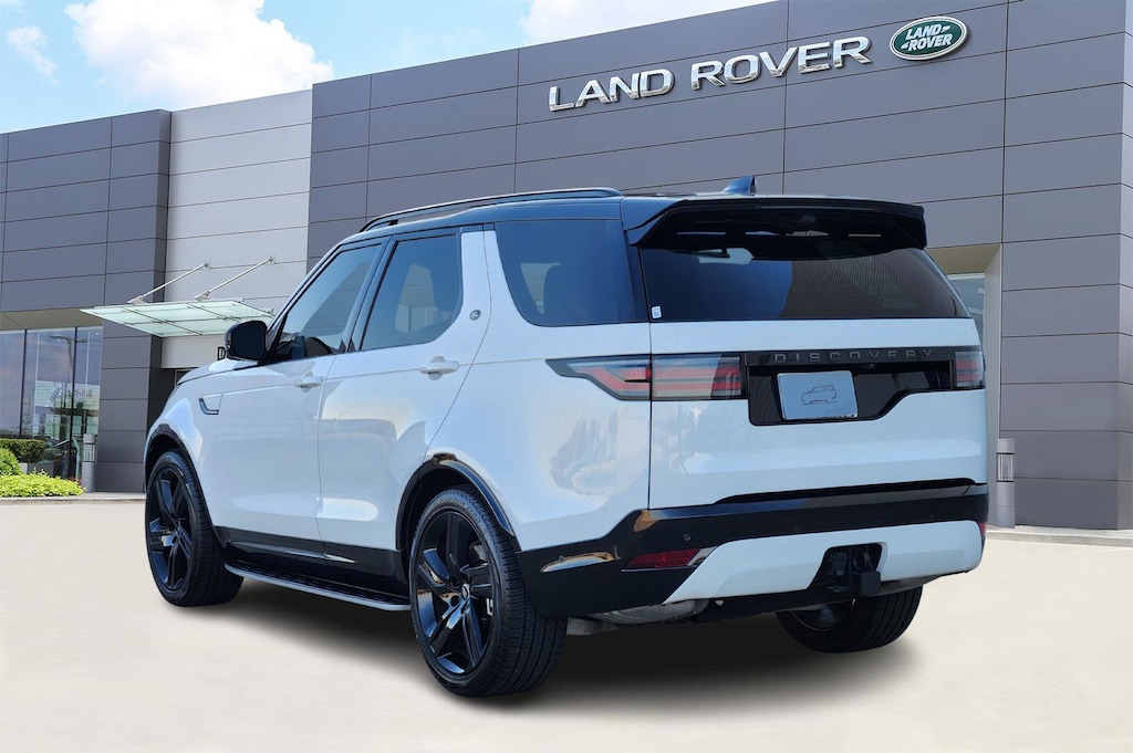 Certified 2025 Land Rover Discovery Dynamic SE P300 Dynamic SE