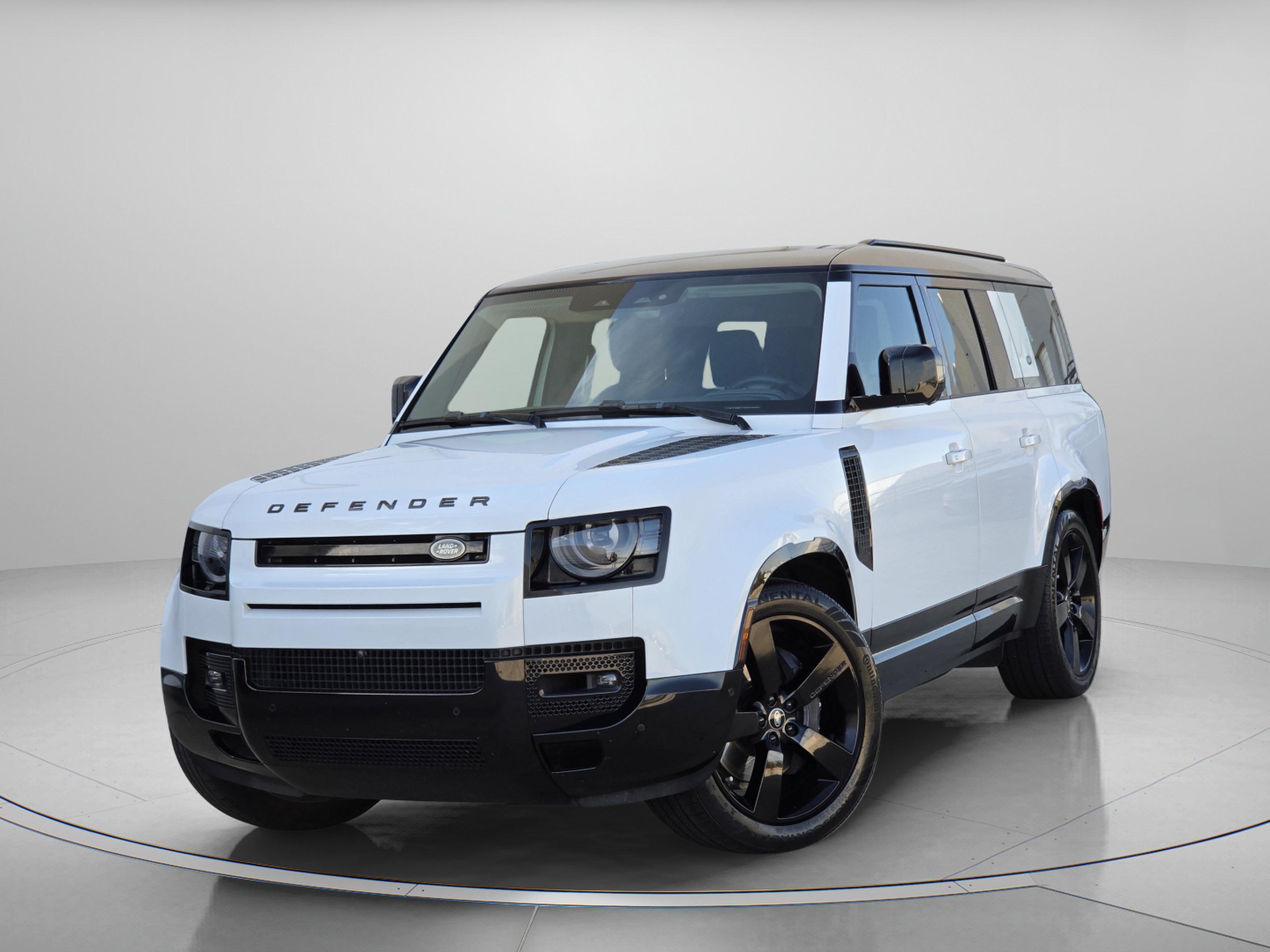Used 2024 Land Rover Defender 130 X-Dynamic SE 130 P400 X-Dynamic SE