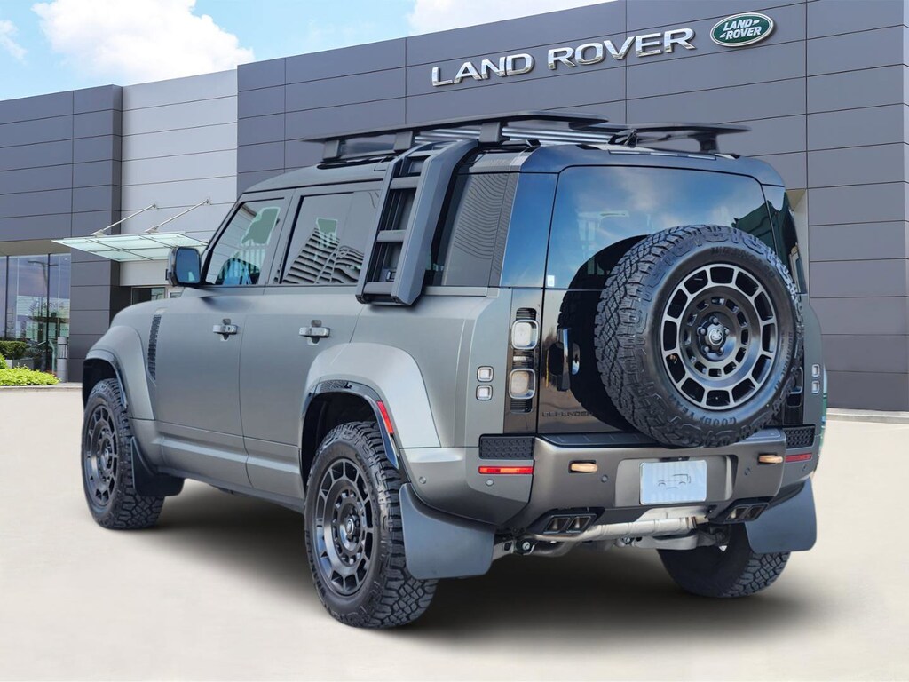 Certified 2025 Land Rover Defender OCTA Edition One 110 P635 OCTA Edition One