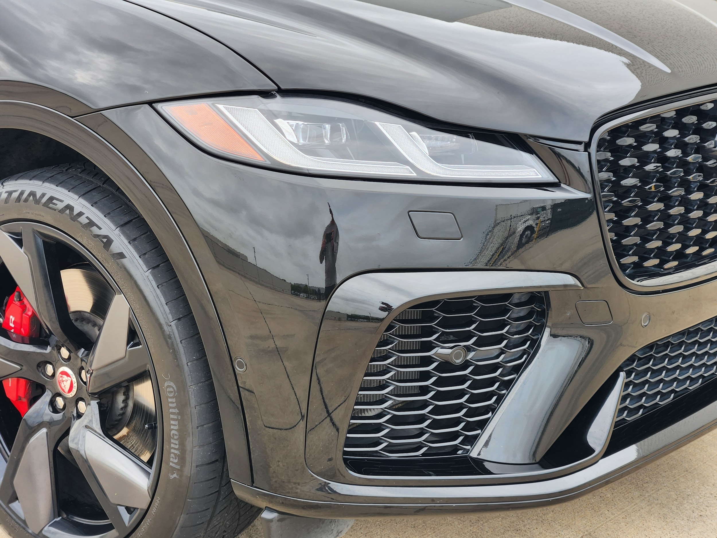2022 Jaguar F-Pace SVR - Photo 8