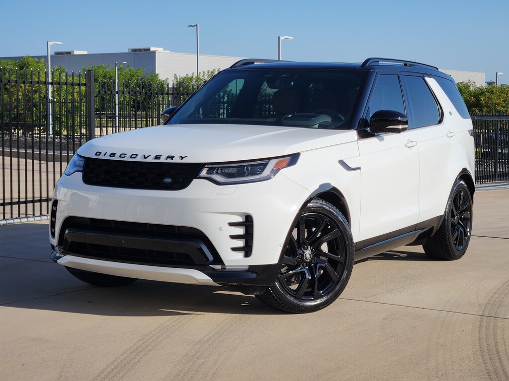 Certified 2025 Land Rover Discovery Dynamic SE P300 Dynamic SE