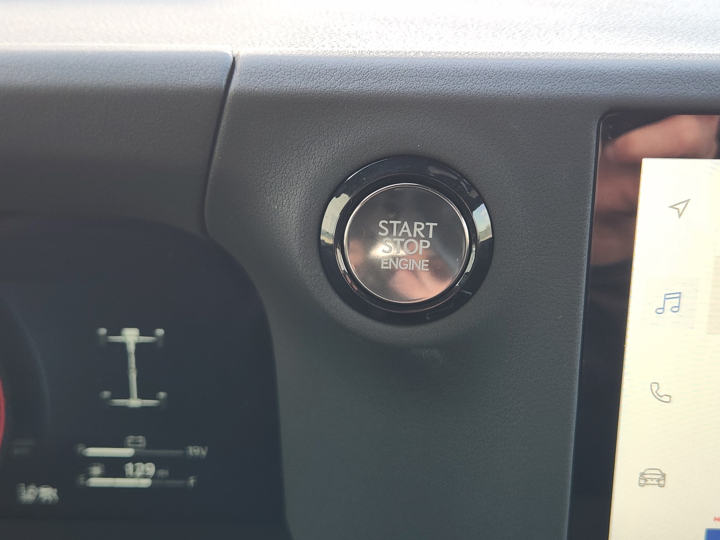 2026 Lexus GX Luxury+ - Photo 18