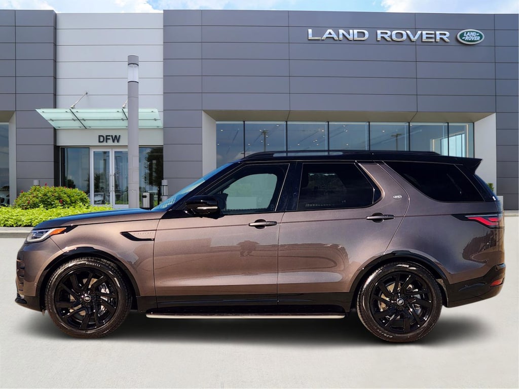 Certified 2025 Land Rover Discovery Dynamic SE P300 Dynamic SE