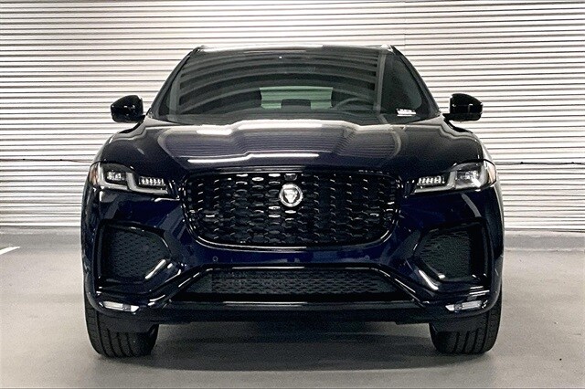 2026 Jaguar F-PACE P400 R-Dynamic S photo 2