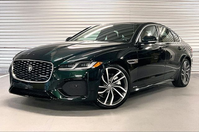 2024 Jaguar XF R-Dynamic SE