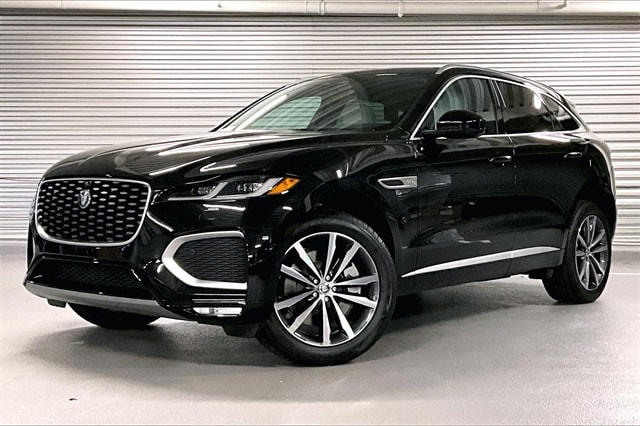 2026 Jaguar F-Pace R-Dynamic S's photo