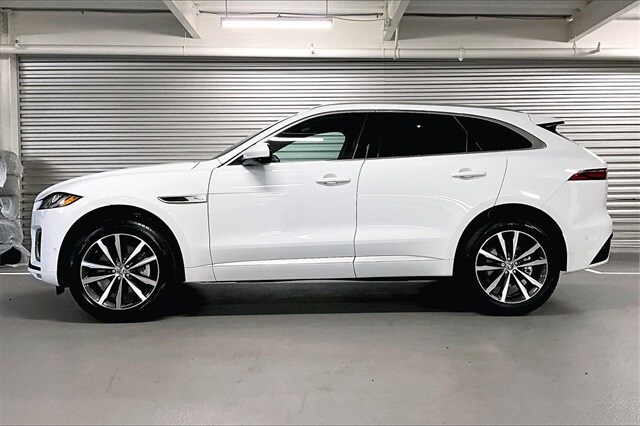 2026 Jaguar F-PACE P250 R-Dynamic S photo 3