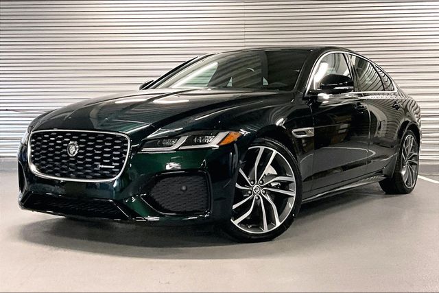 2024 Jaguar XF P300 R-Dynamic SE's photo