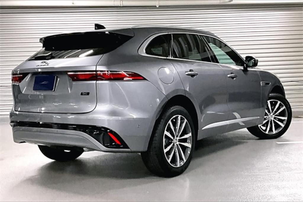 New 2026 Jaguar F-PACE P250 R-Dynamic S SUV