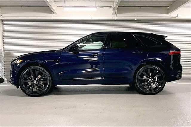 2026 Jaguar F-PACE P400 R-Dynamic S photo 3