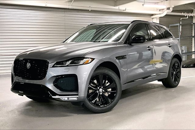 2026 Jaguar F-Pace R-Dynamic S's photo