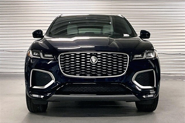 2026 Jaguar F-PACE P250 R-Dynamic S photo 2