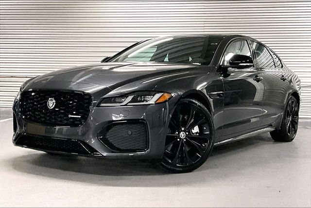 2024 Jaguar XF R-Dynamic SE