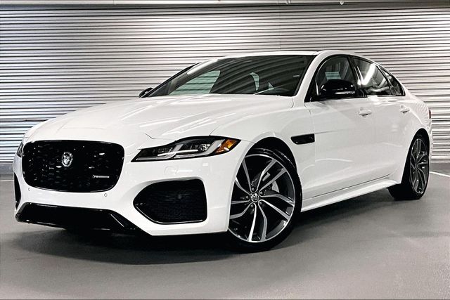2024 Jaguar XF P300 R-Dynamic SE's photo