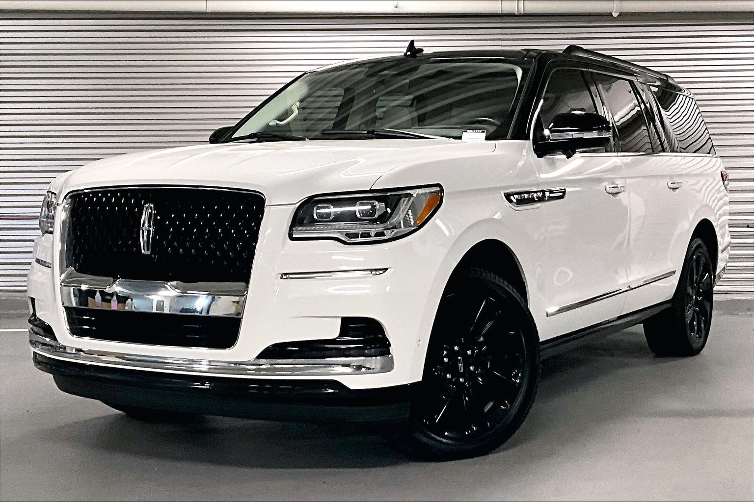 2023 Lincoln Navigator Black Label L 4WD's photo
