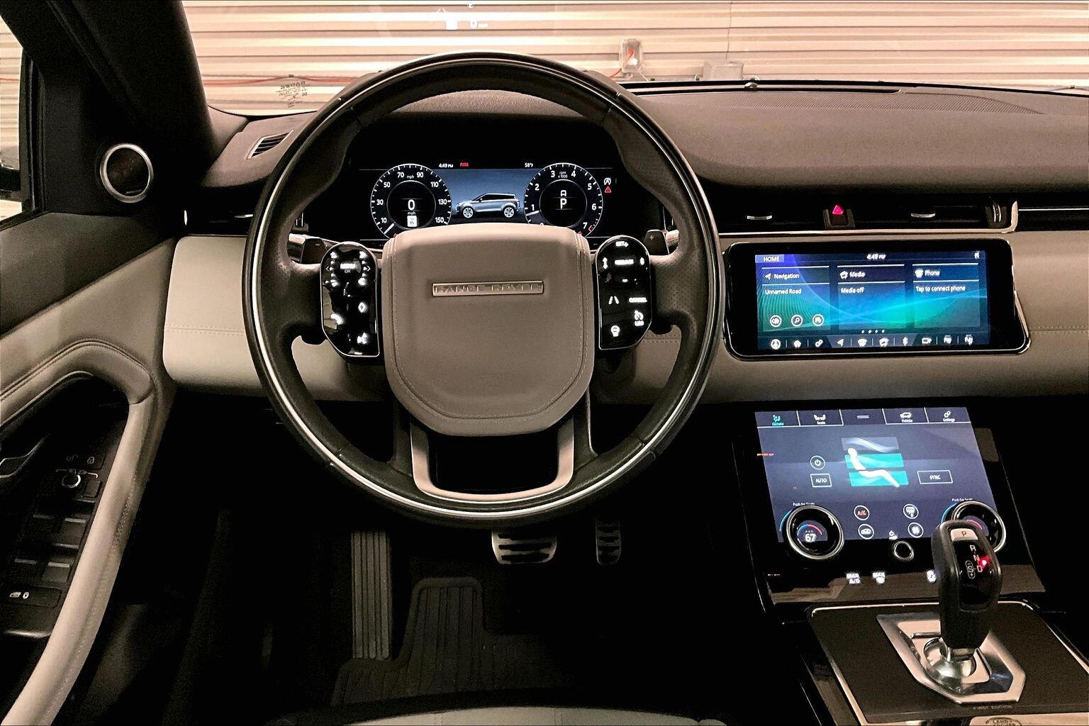 2020 Land Rover Range Rover Evoque First Edition photo 2