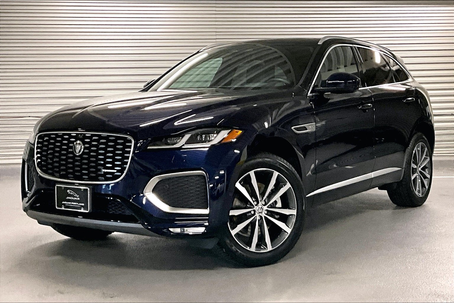 2025 Jaguar F-PACE P250