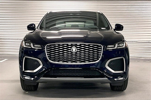 2026 Jaguar F-PACE P250 R-Dynamic S photo 2