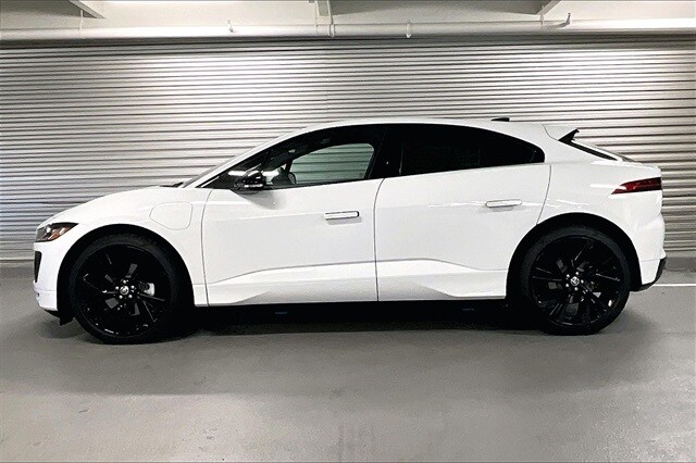 2024 Jaguar I-PACE EV400 HSE photo 3