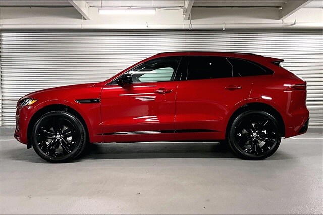 2025 Jaguar F-PACE P250 R-Dynamic S photo 3