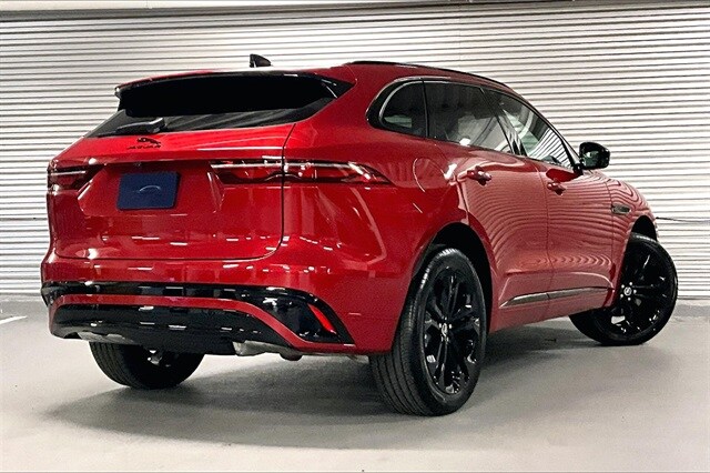 2025 Jaguar F-PACE P250 R-Dynamic S photo 4