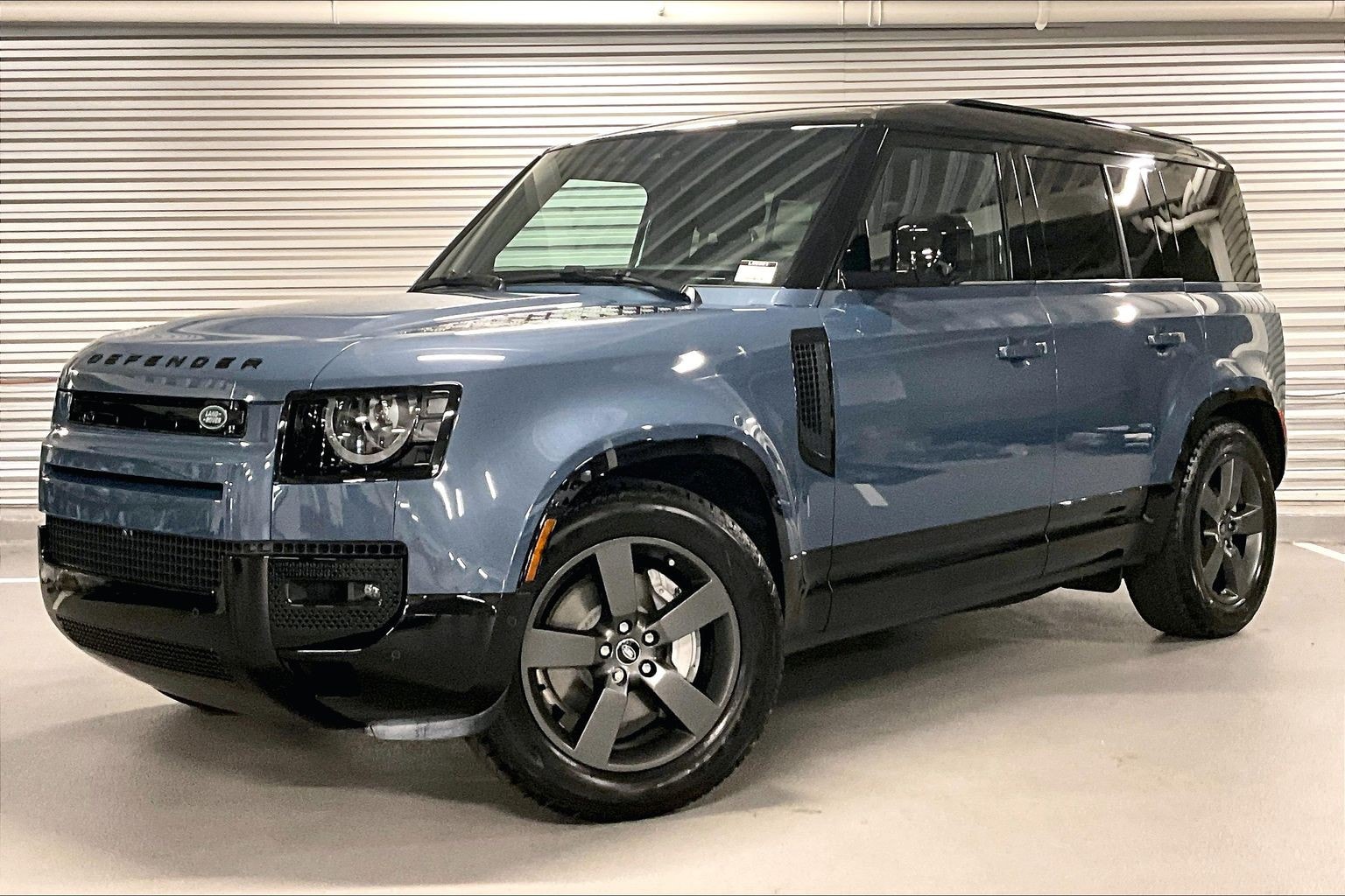 2025 Land Rover Defender