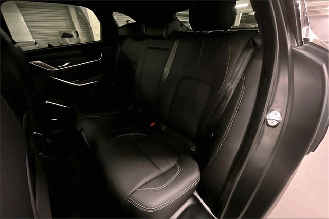 2026 Jaguar F-Pace R-Dynamic S - Photo 9