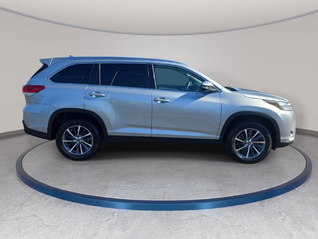 Used 2019 Toyota Highlander XLE SUV