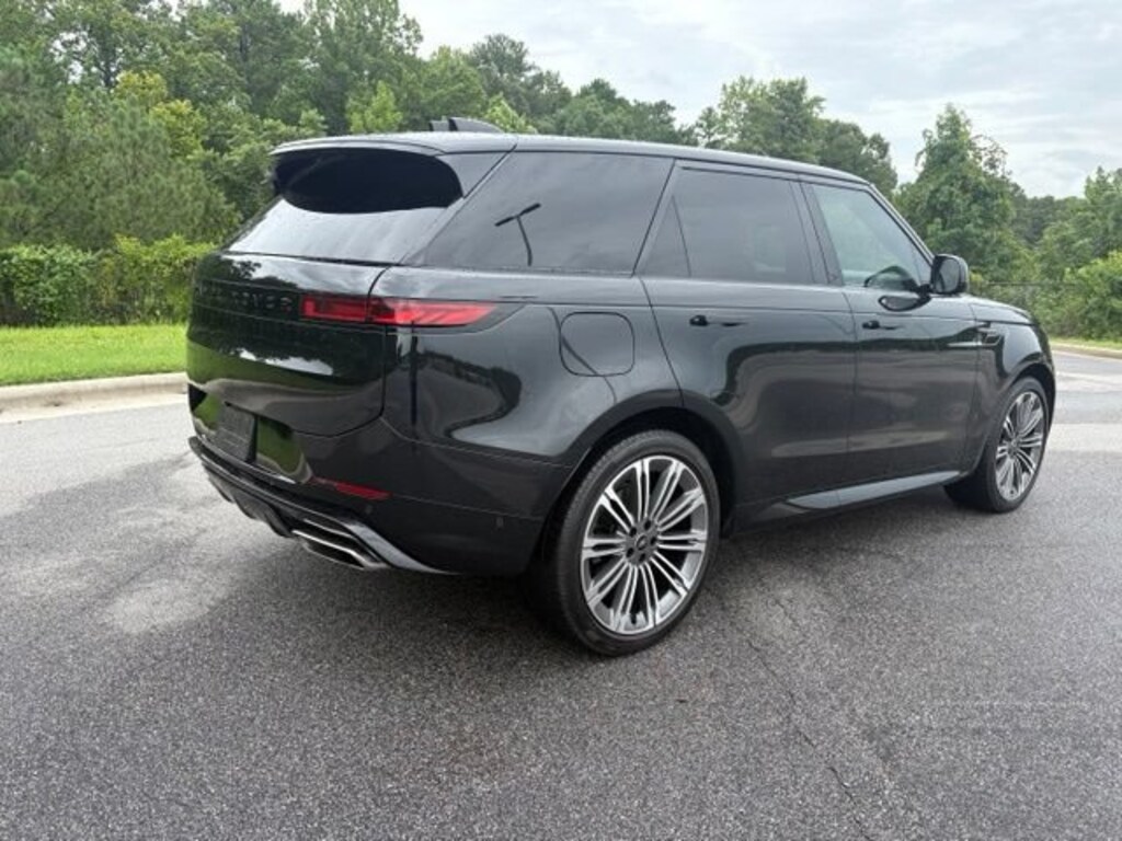 Used 2025 Land Rover Range Rover Sport Dynamic SE SUV