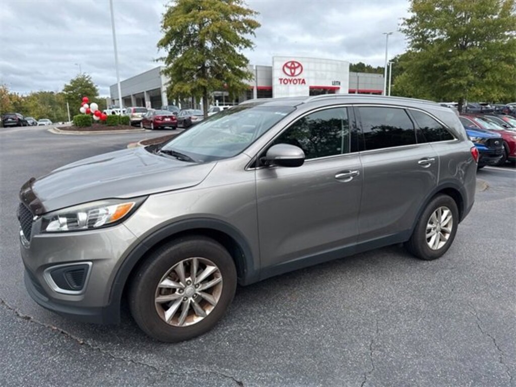 Used 2016 Kia Sorento LX SUV