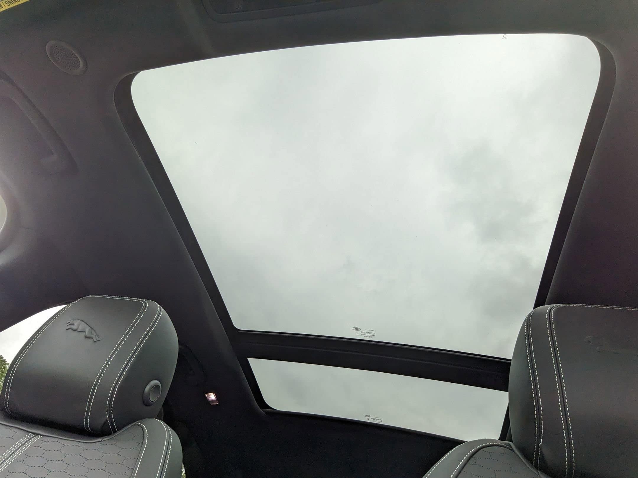 2026 Jaguar F-Pace R-Dynamic S - Photo 18