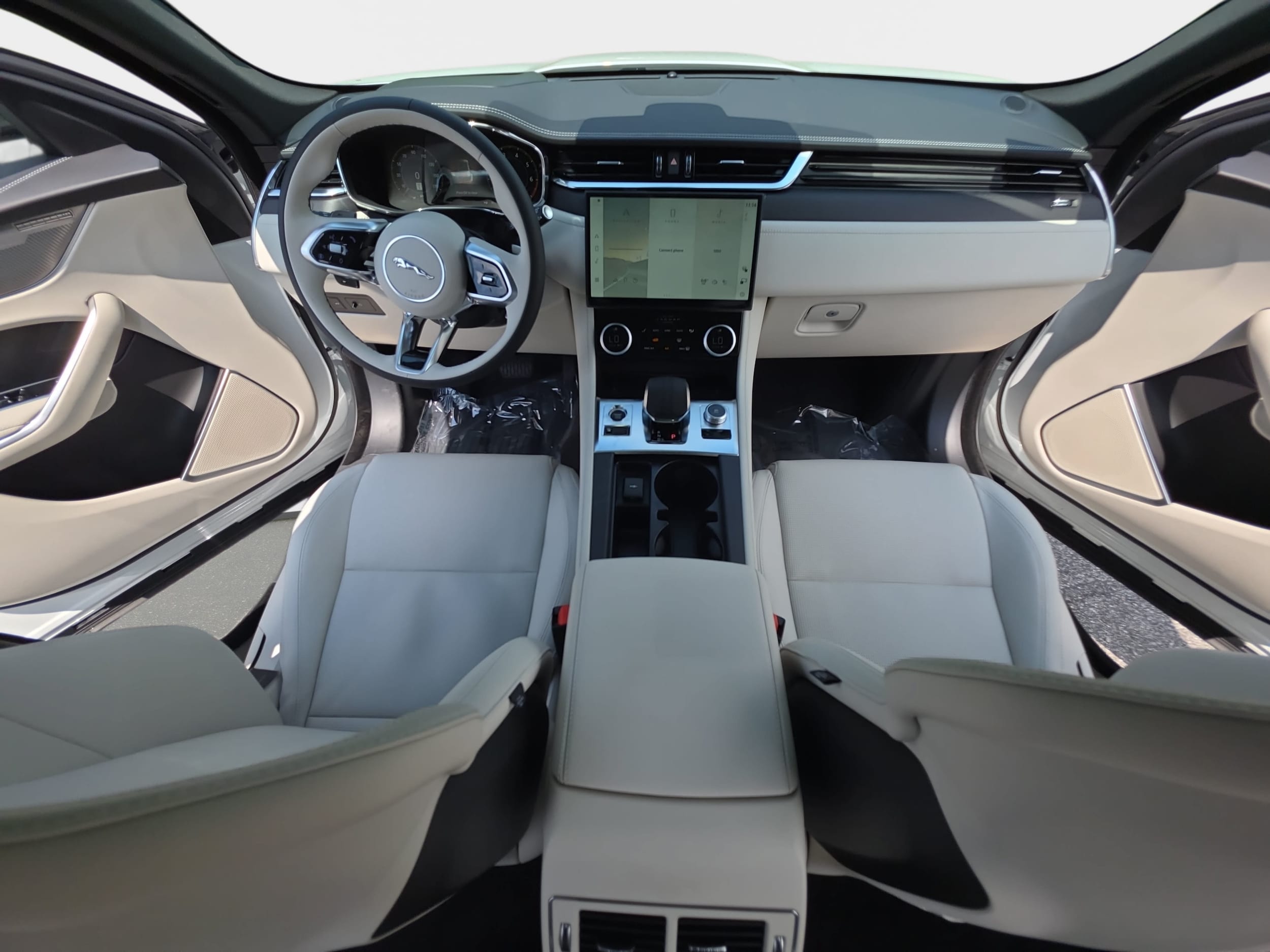 2026 Jaguar F-Pace R-Dynamic S - Photo 9