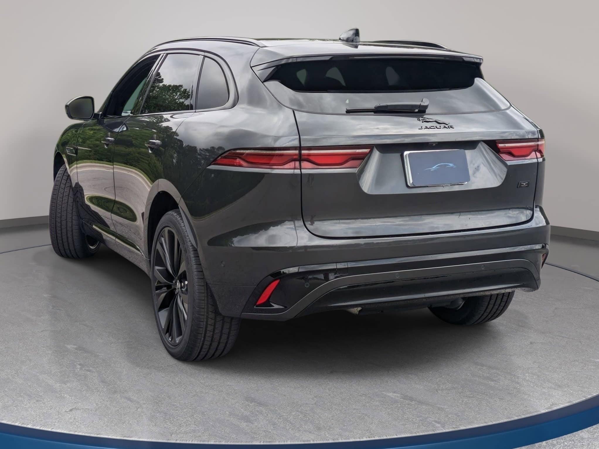 2026 Jaguar F-Pace R-Dynamic S - Photo 7