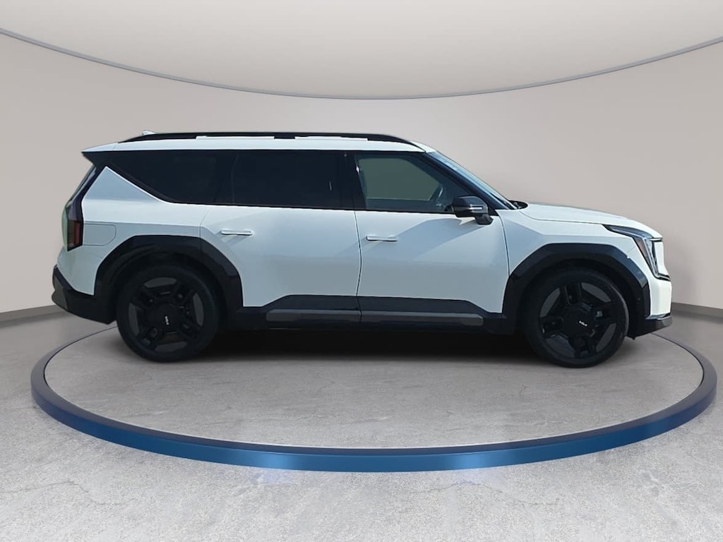Used 2024 Kia EV9 GT-Line SUV