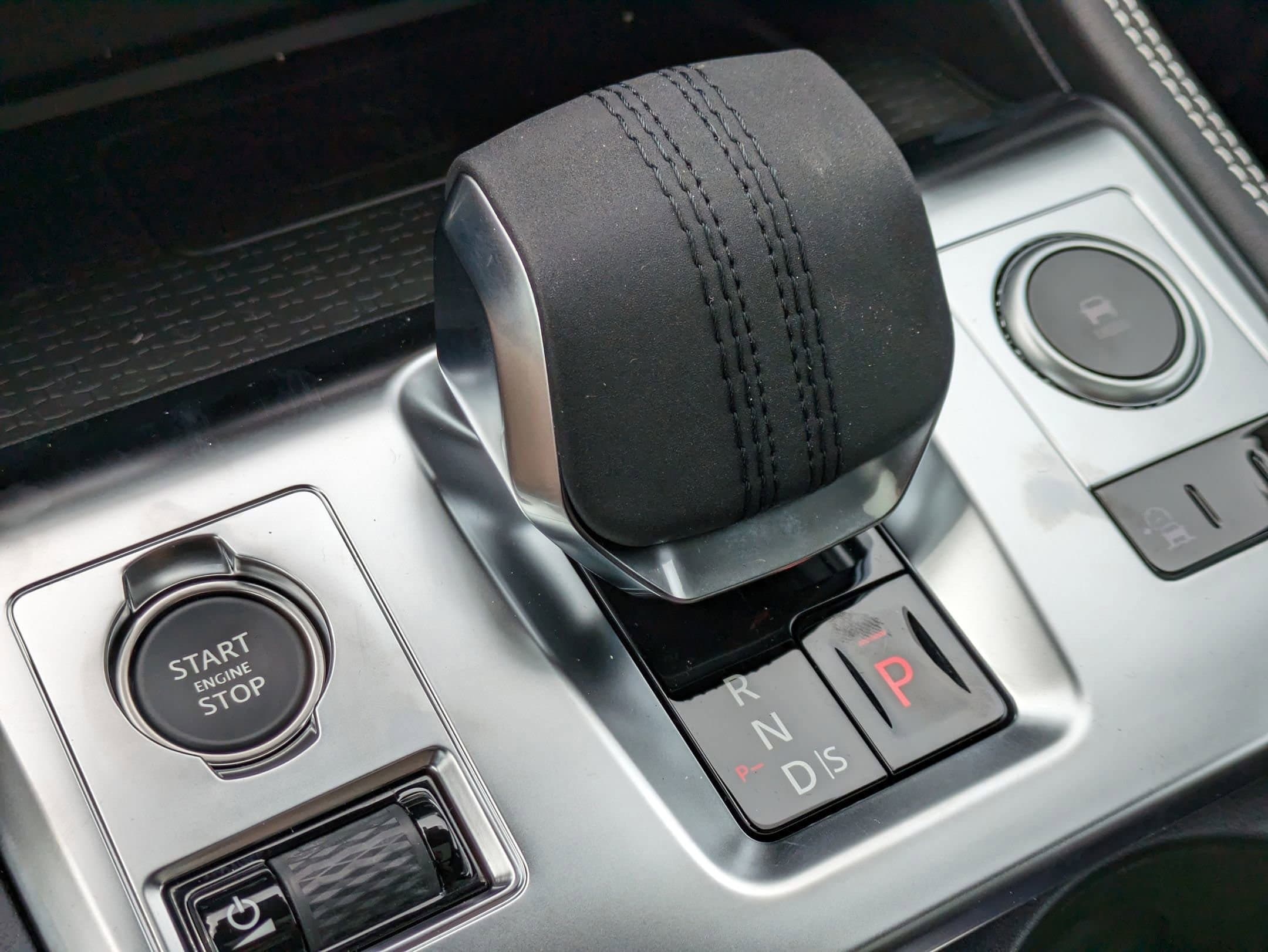 2026 Jaguar F-Pace R-Dynamic S - Photo 15