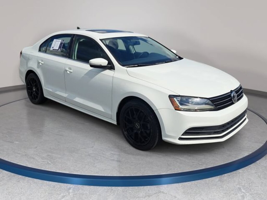 Used 2017 Volkswagen Jetta 1.4T SE Sedan