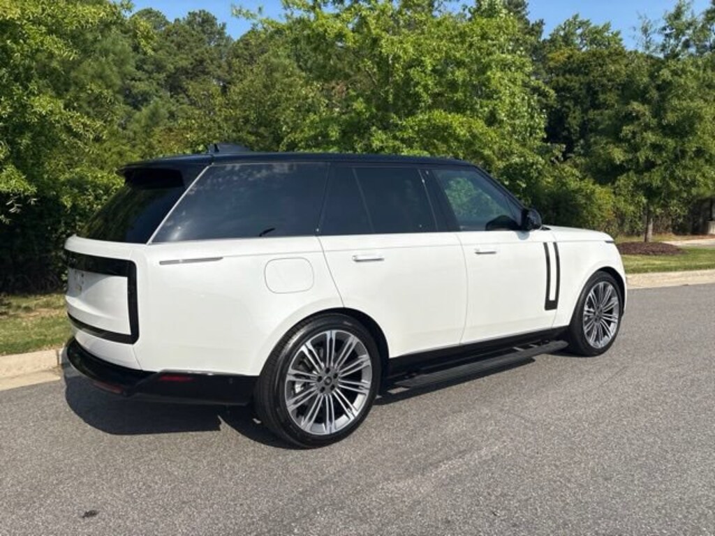 Certified 2025 Land Rover Range Rover SE SUV