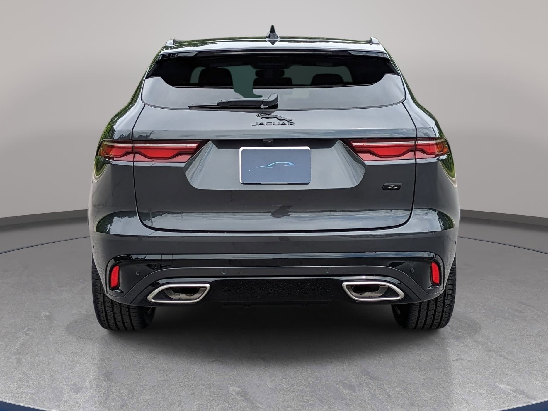 2026 Jaguar F-Pace R-Dynamic S - Photo 7