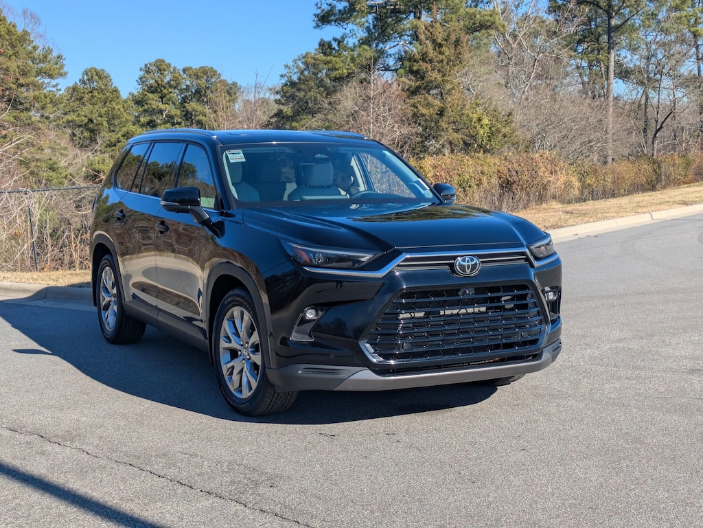 Used 2024 Toyota Grand Highlander Limited SUV