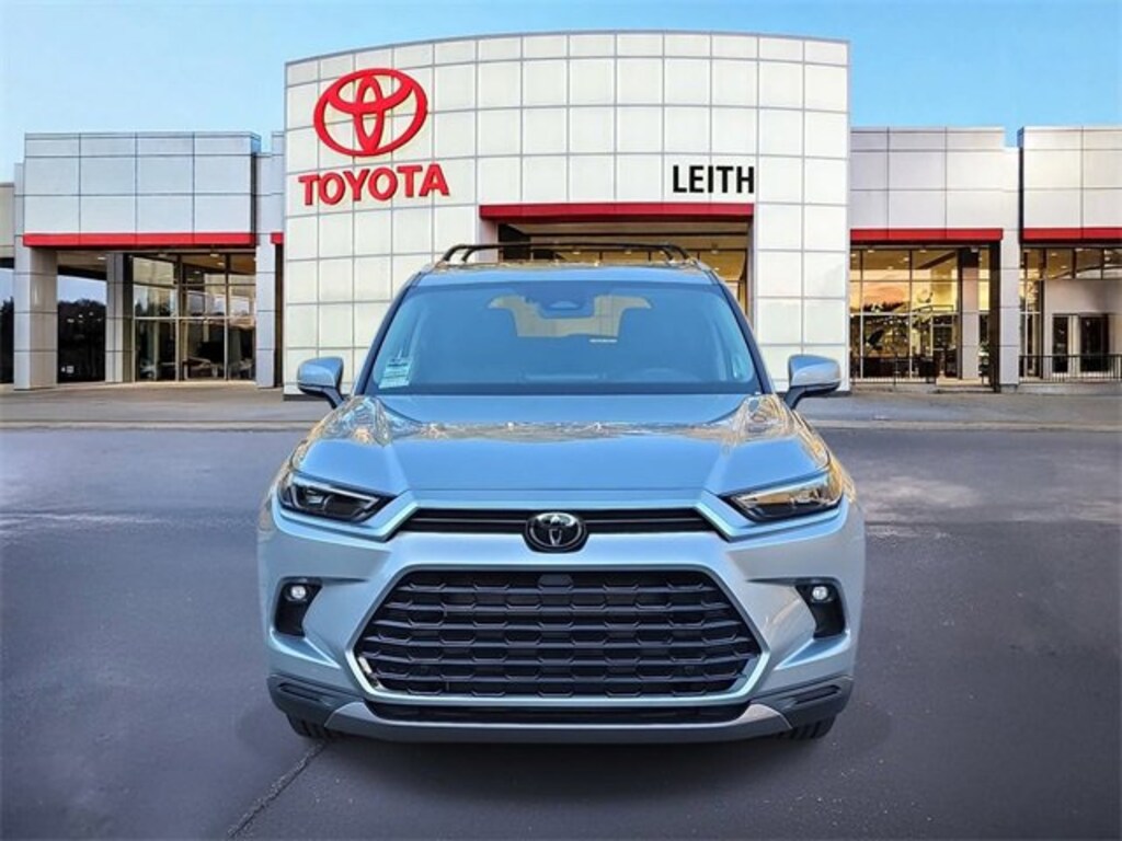 Used 2024 Toyota Grand Highlander Limited SUV