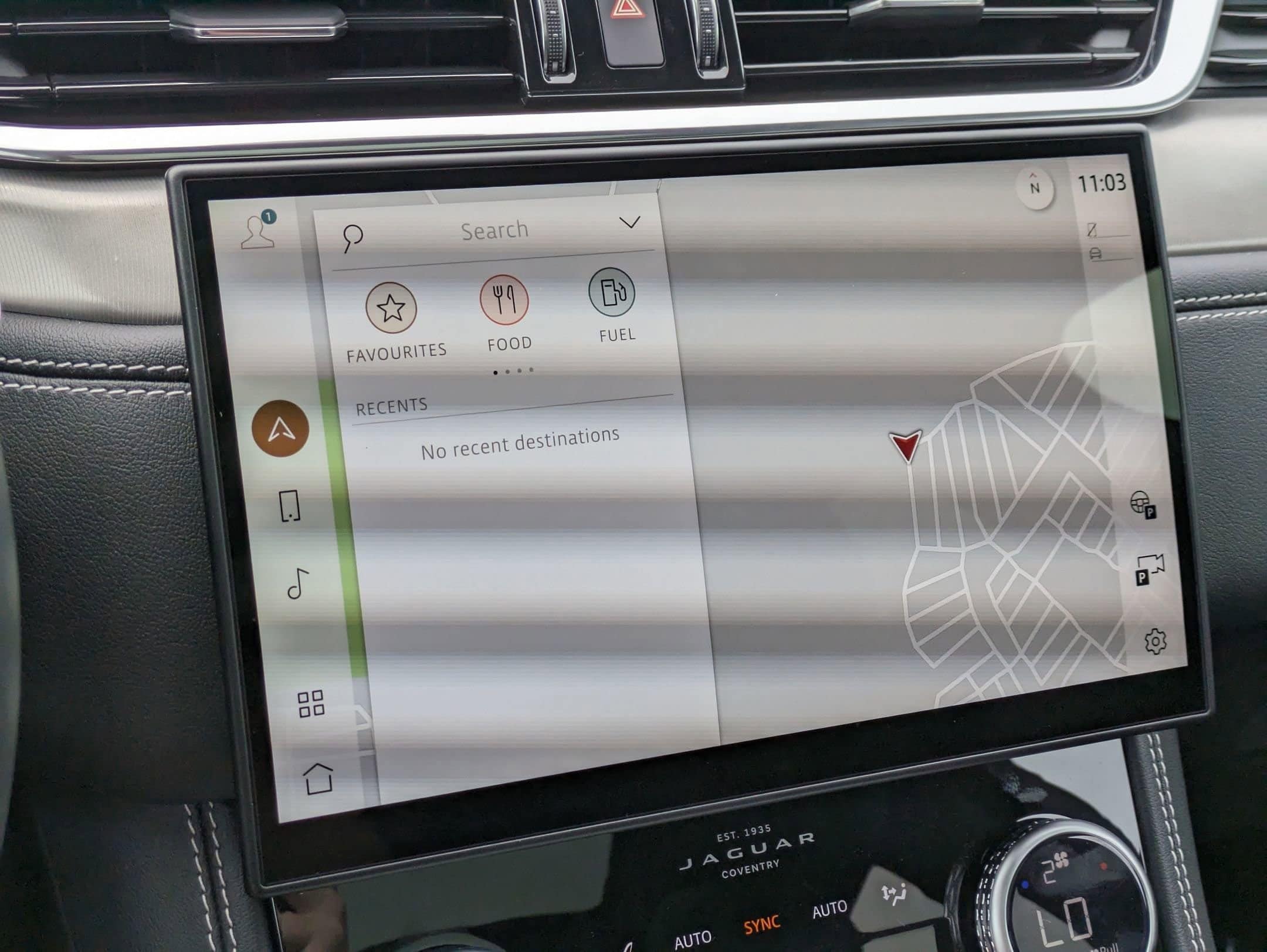 2026 Jaguar F-Pace R-Dynamic S - Photo 13