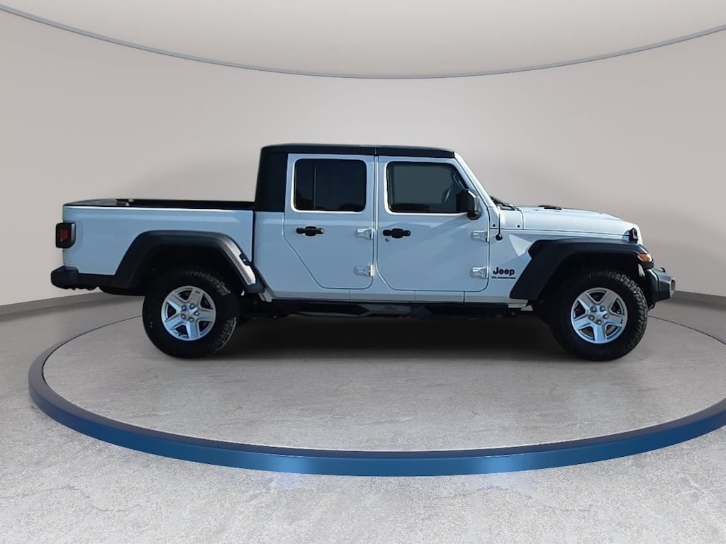 Used 2020 Jeep Gladiator Sport S Truck Crew Cab