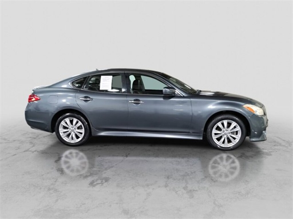 Used 2011 INFINITI M37x X Sedan