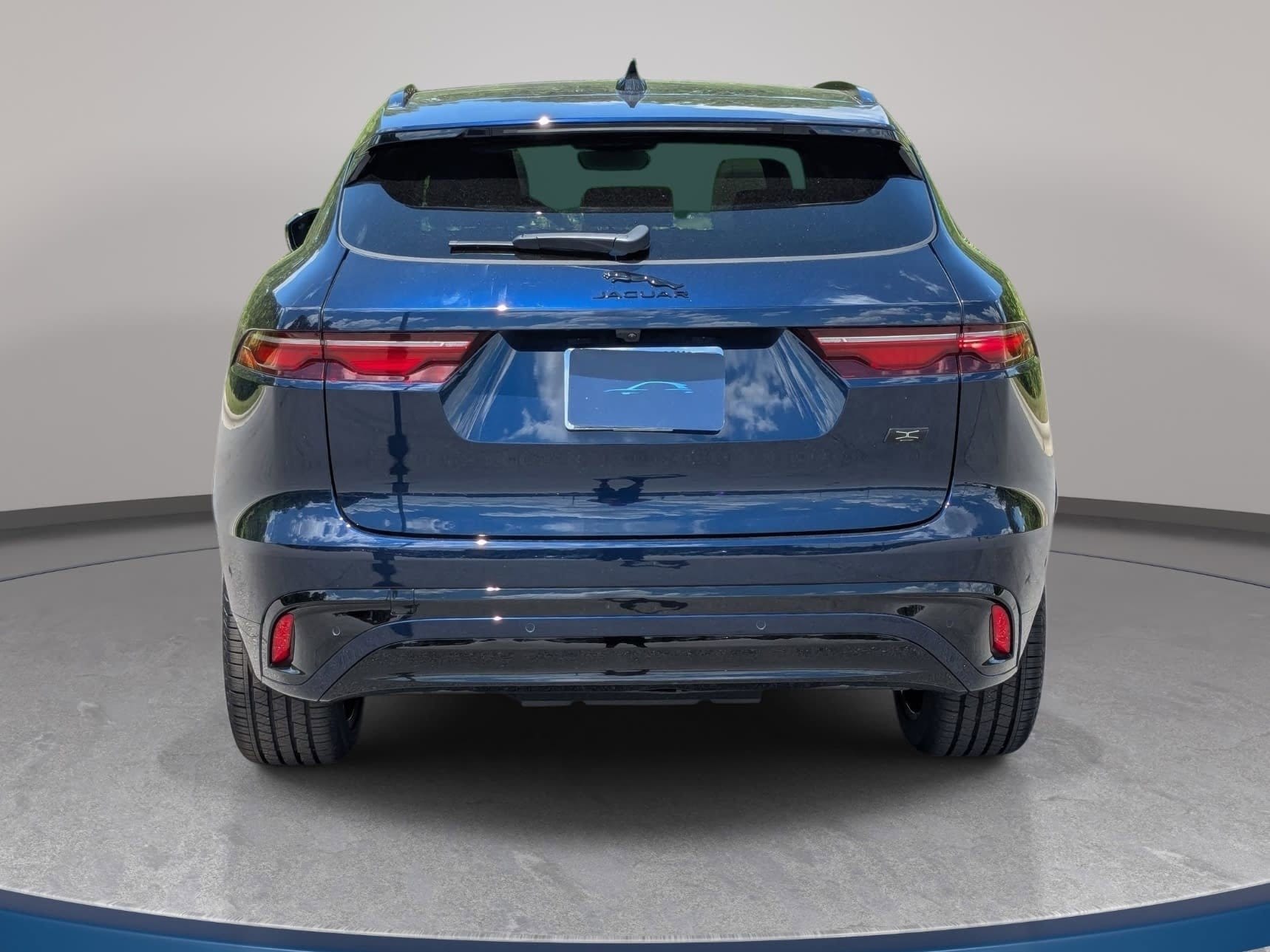 2026 Jaguar F-Pace R-Dynamic S - Photo 7