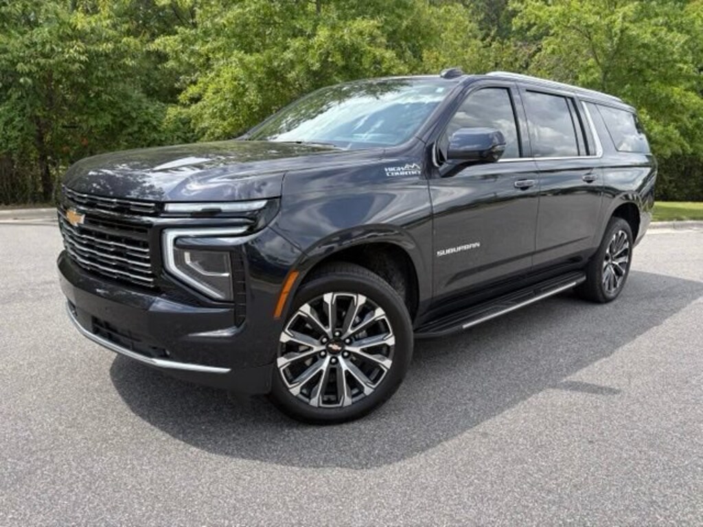 Used 2025 Chevrolet Suburban High Country SUV