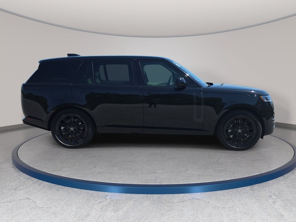Certified 2025 Land Rover Range Rover SE SUV