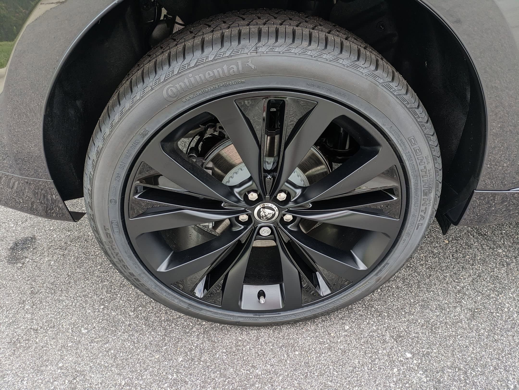 2026 Jaguar F-Pace R-Dynamic S - Photo 31