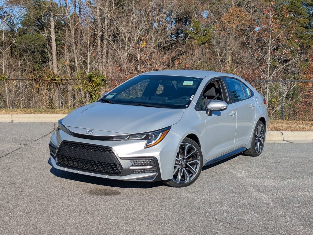 Used 2022 Toyota Corolla SE Sedan