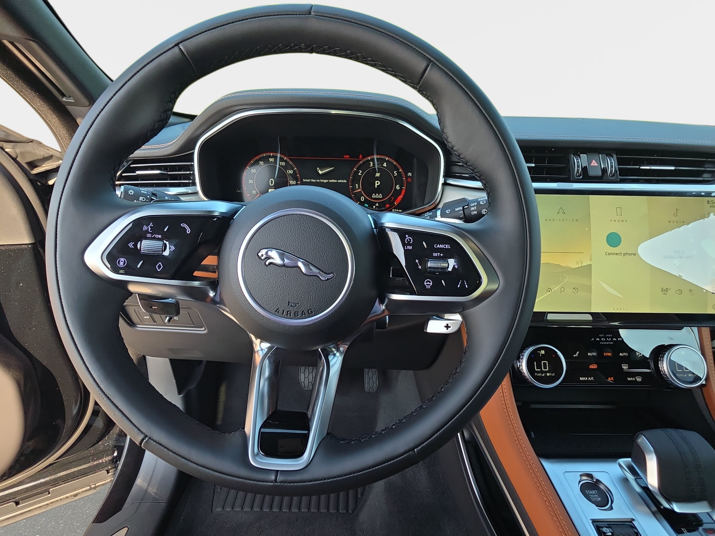 2026 Jaguar F-Pace R-Dynamic S - Photo 16